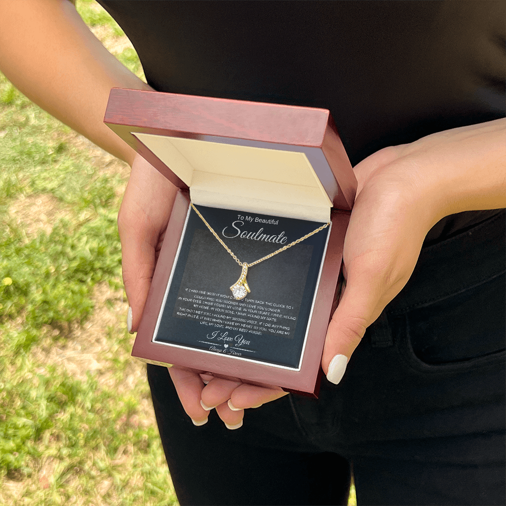 Alluring Soulmate Necklace