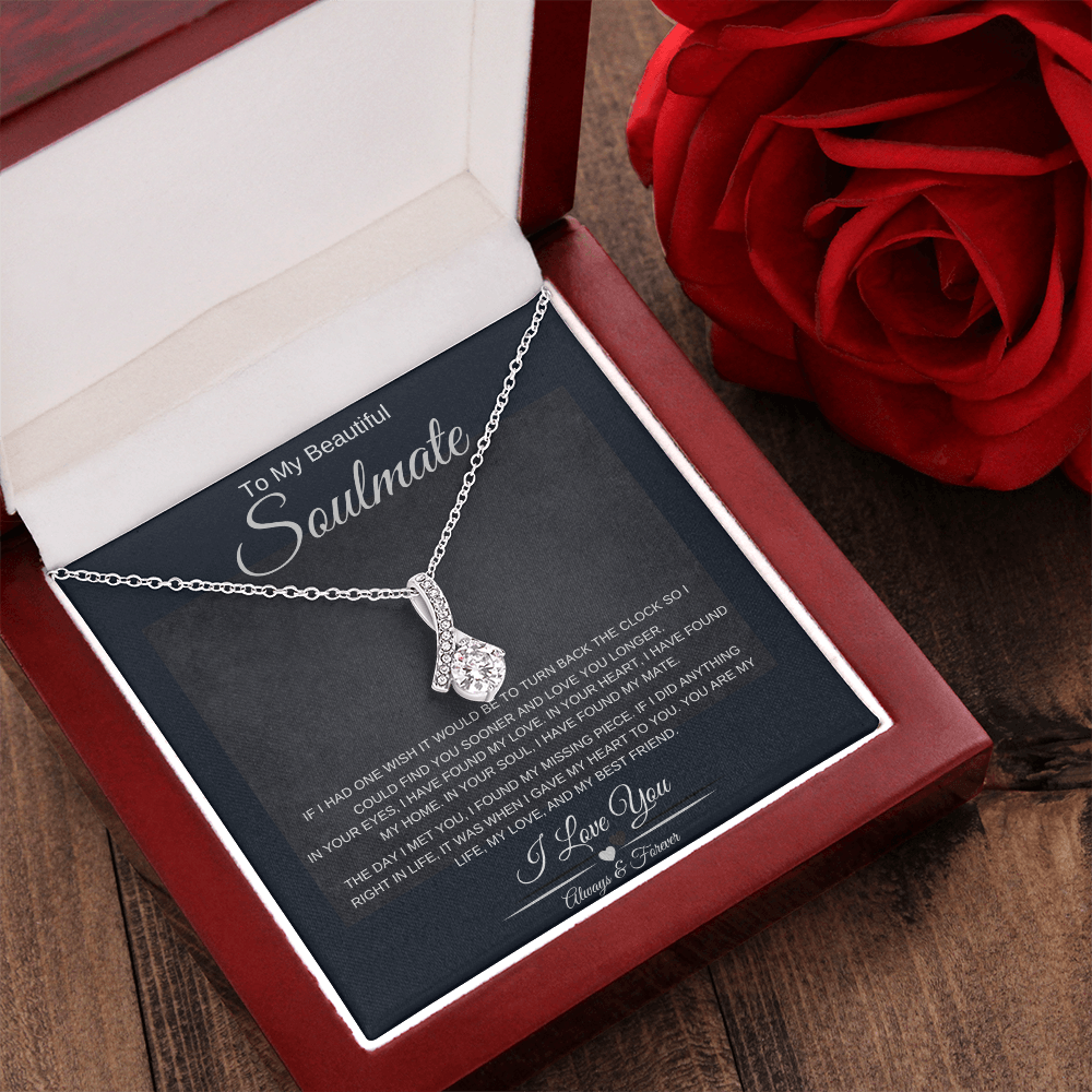 Alluring Soulmate Necklace